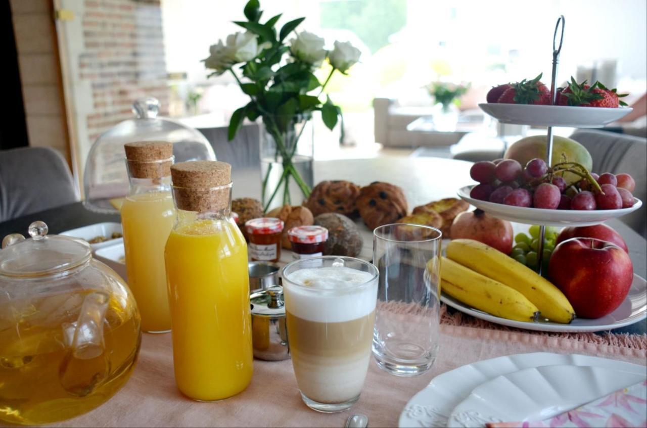 Jardin Du Marais Bed & Breakfast Froyennes Exterior foto